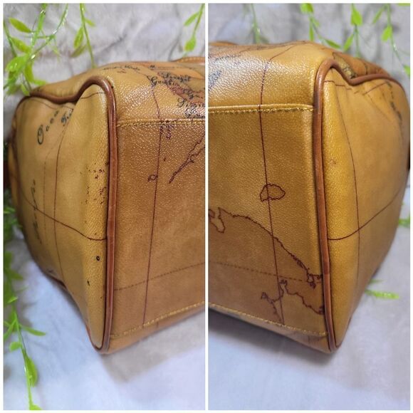 Alviero Martini I'IASSE Italy Geo Map Satchel Barrel Bag PRISTINE CONDITION - Picture 17 of 17